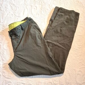 Eddie Bauer women's size 10 light weight gray green hiking pants, 4 pockets VGUC